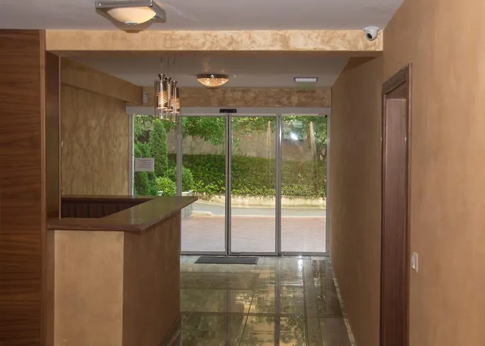 луксозен влас аристо Lägenhet *